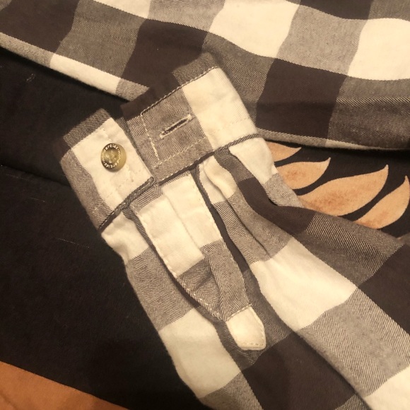 Little Boys Brown & White Button Up Flannel 5T - Picture 4 of 6